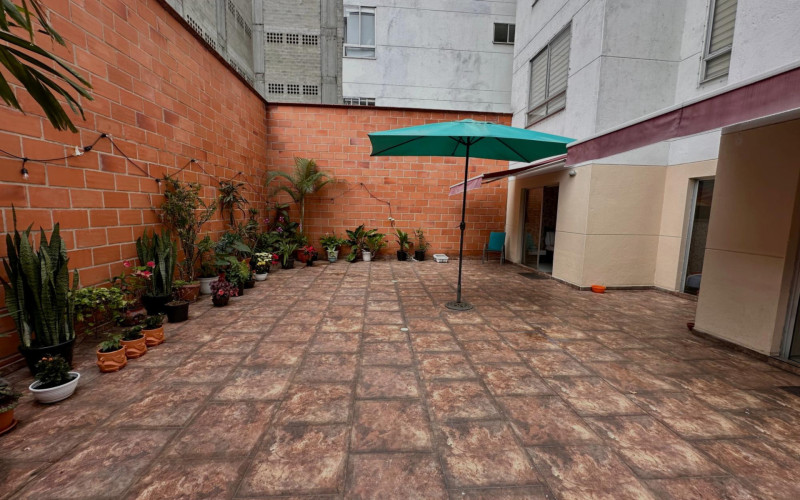 Apartamento en Medellín en Conquistadores