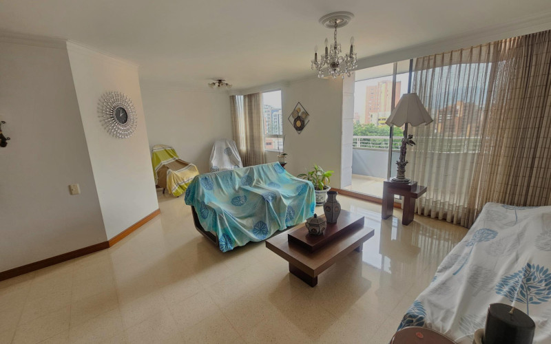 Apartamento en Medellín en Laureles