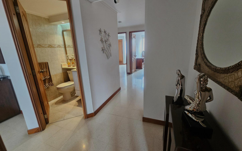 Apartamento en Medellín en Laureles