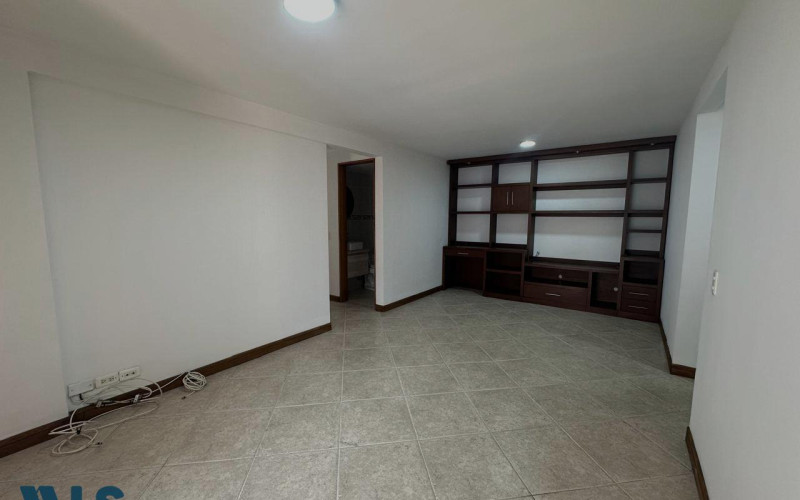 Apartamento en Medellín en Laureles