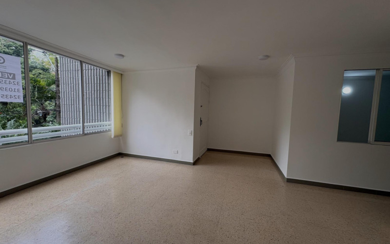 Apartamento en Medellín en Laureles