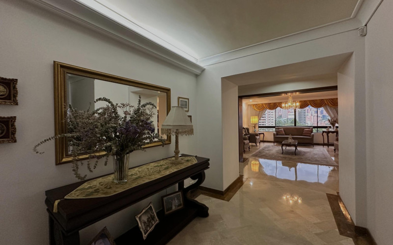 Apartamento en Medellín en Las Palmas