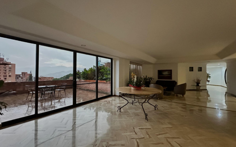 Apartamento en Medellín en Las Palmas