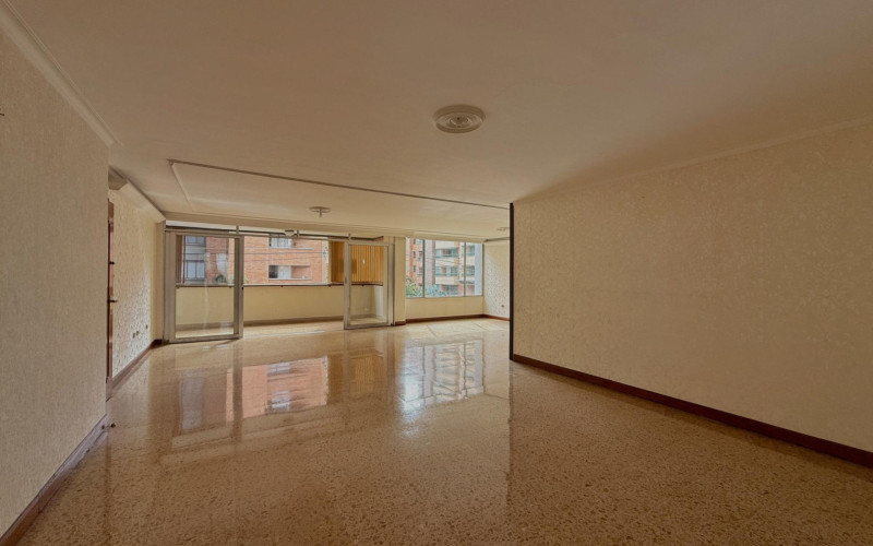 Apartamento en Medellín en Laureles