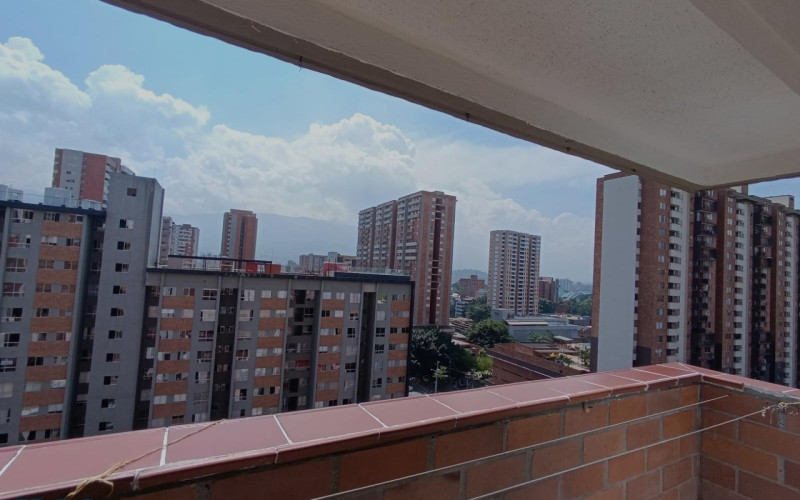 Apartamento en Medellín en Los Colores