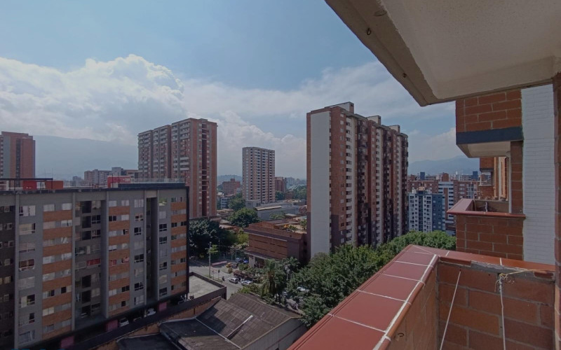 Apartamento en Medellín en Los Colores