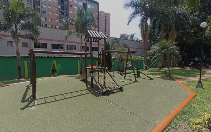 Apartamento en Medellín en Los Colores