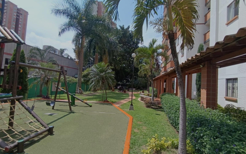 Apartamento en Medellín en Los Colores