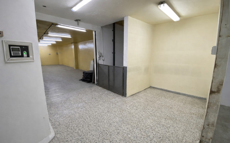 Warehouse in Medellín, Guayabal neighborhood, Industrial Zone – 3.5 levels, 950 m²