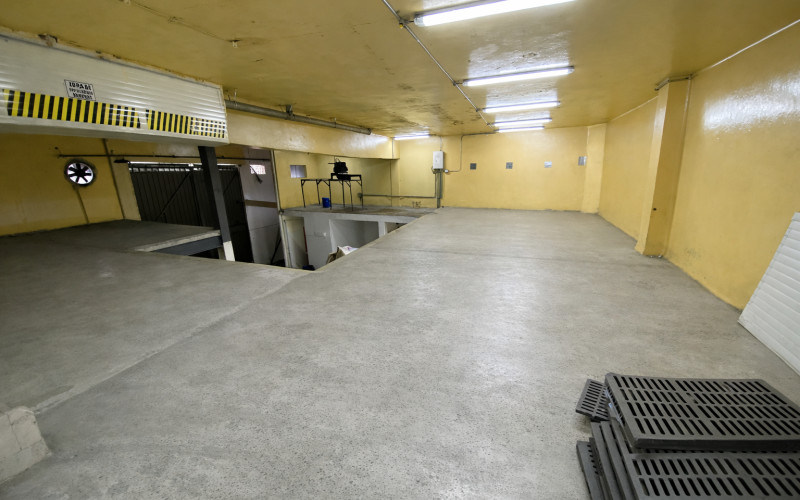 Warehouse in Medellín, Guayabal neighborhood, Industrial Zone – 3.5 levels, 950 m²