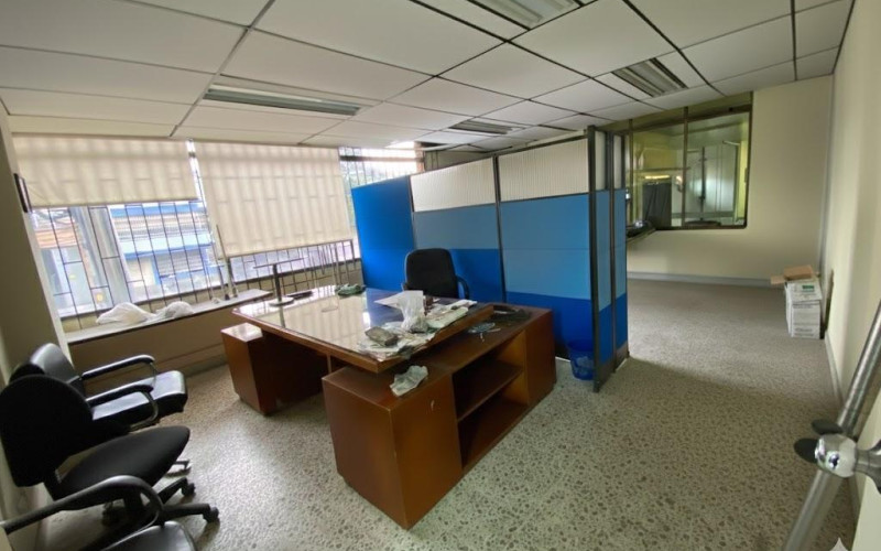 Warehouse in Medellín, Guayabal neighborhood, Industrial Zone – 3.5 levels, 950 m²