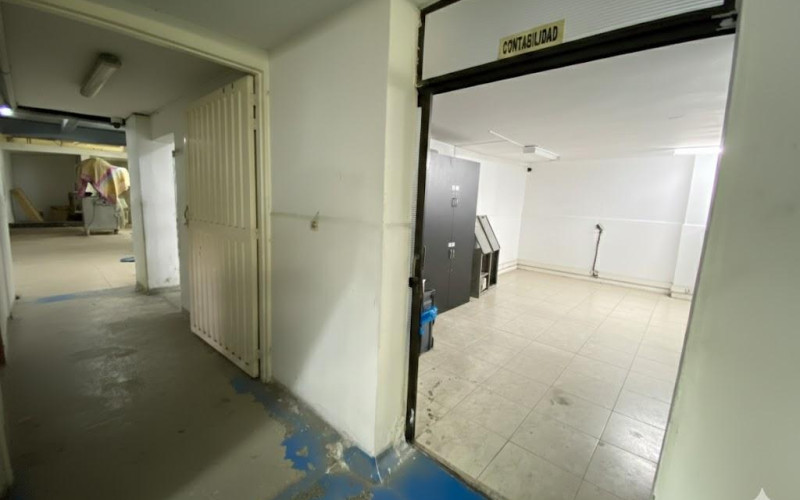 Warehouse in Medellín, Guayabal neighborhood, Industrial Zone – 3.5 levels, 950 m²