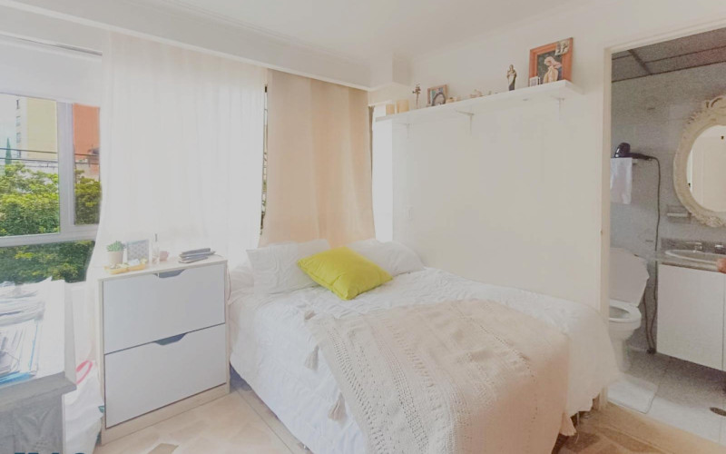 Apartamento en Medellín en Laureles