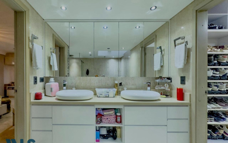 Apartamento en Medellín en Laureles