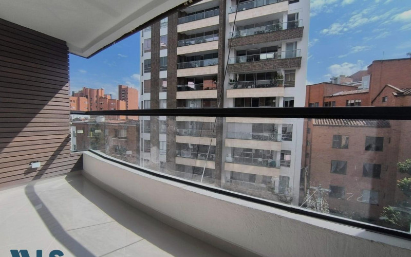 Apartamento en Medellín en Laureles