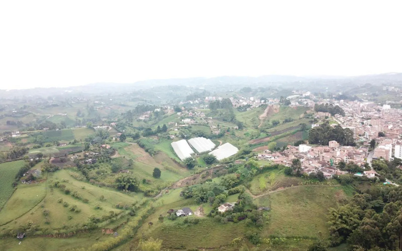 Great development opportunity in Marinilla: 2,081 m² urban lot with high appreciation potential