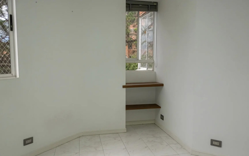 Investor Opportunity in El Poblado – Remodel Potential (AI Concept Images)