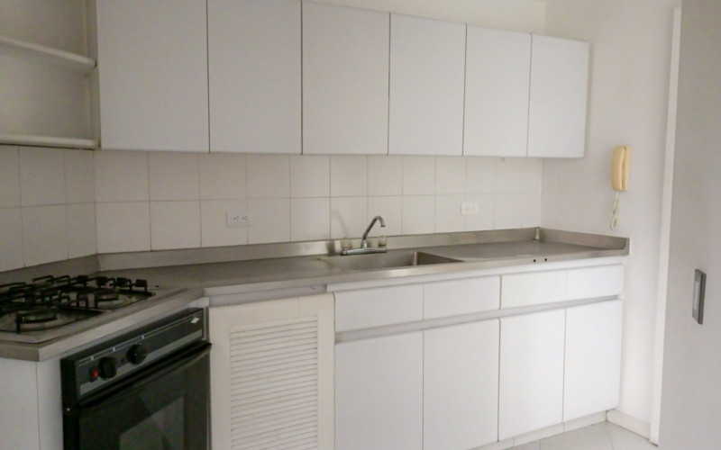 Investor Opportunity in El Poblado – Remodel Potential (AI Concept Images)