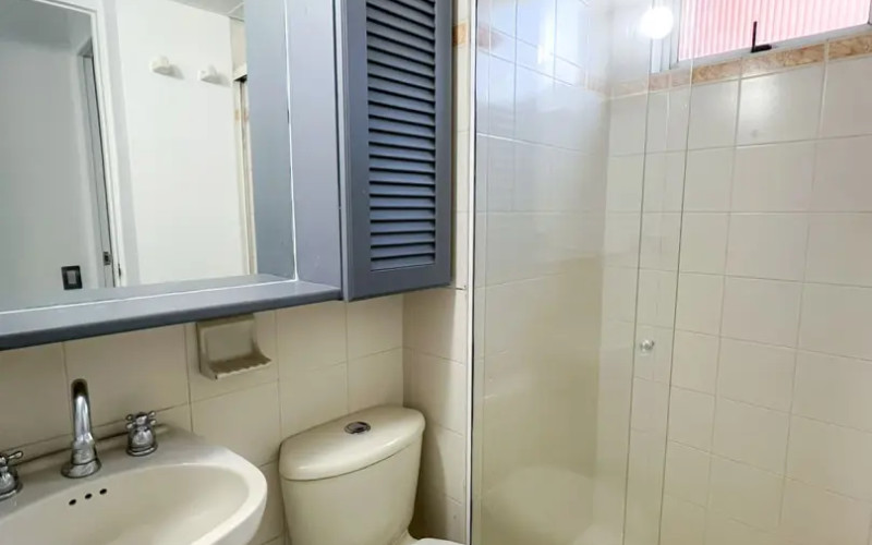 Investor Opportunity in El Poblado – Remodel Potential (AI Concept Images)