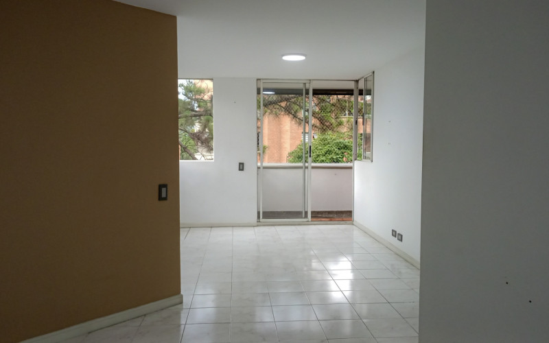 Investor Opportunity in El Poblado – Remodel Potential (AI Concept Images)