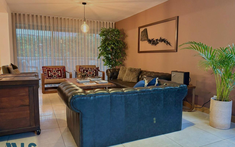 Apartamento en Medellín en El Tesoro