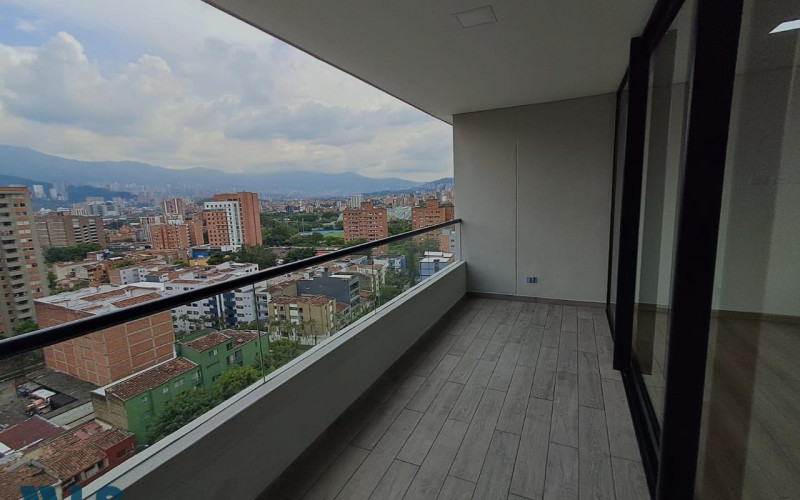 Apartamento en Medellín en Los Colores