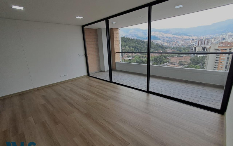 Apartamento en Medellín en Los Colores