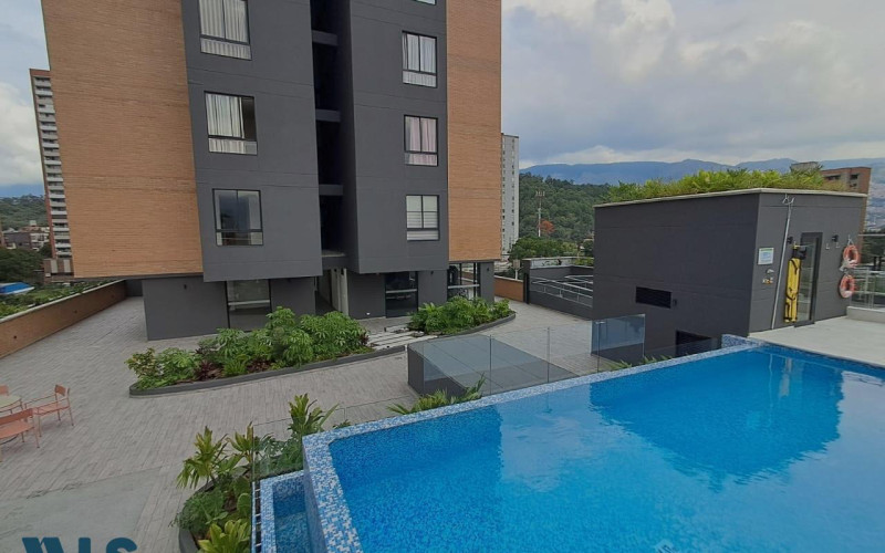 Apartamento en Medellín en Los Colores