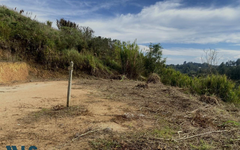 Lote Residencial en El Retiro en V. El Portento