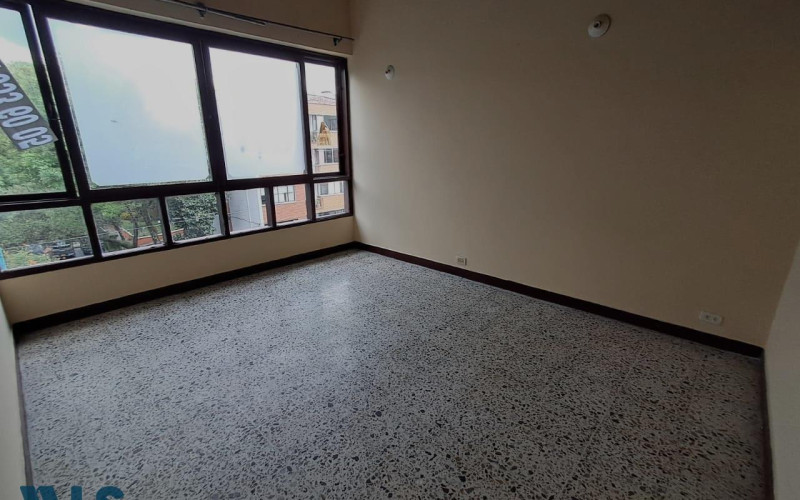 Apartamento en Medellín en Los Colores