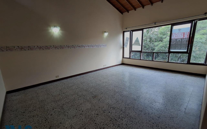 Apartamento en Medellín en Los Colores