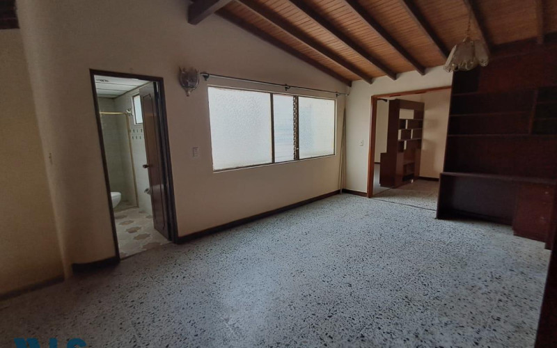 Apartamento en Medellín en Los Colores
