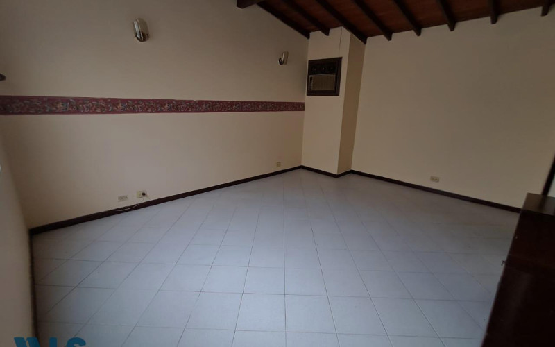 Apartamento en Medellín en Los Colores