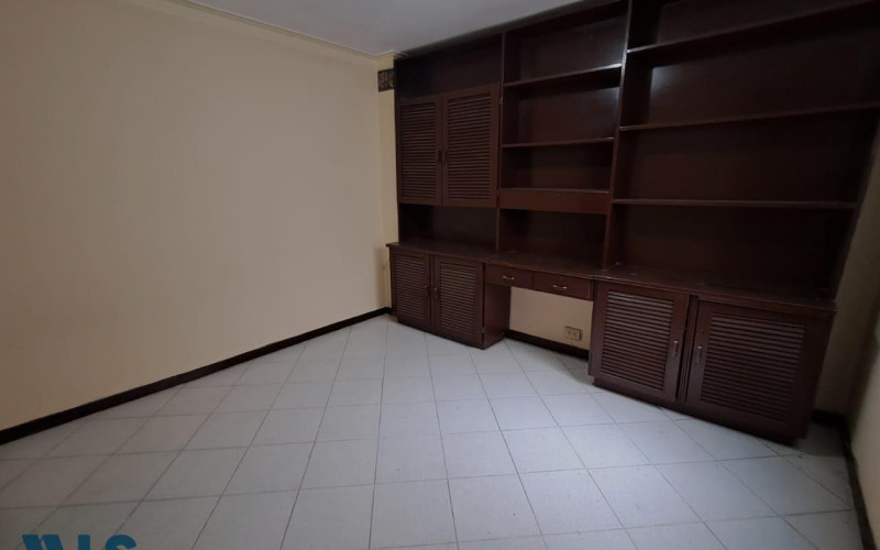 Apartamento en Medellín en Los Colores
