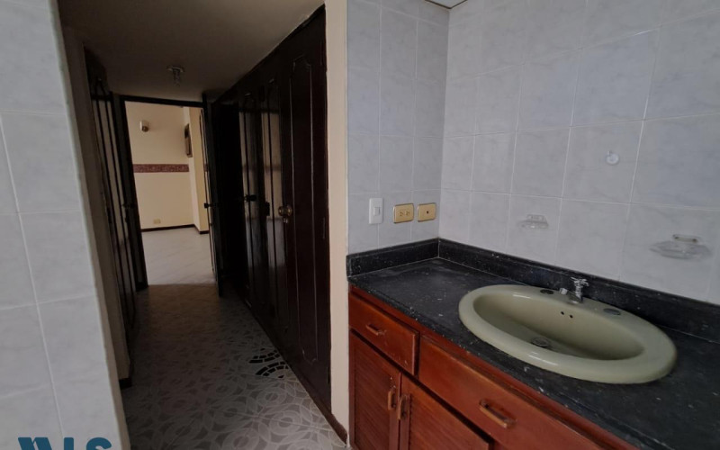 Apartamento en Medellín en Los Colores