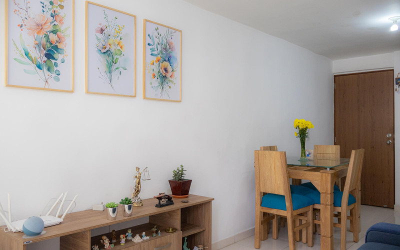 Apartment for Sale in Bello: Avallana Gated Community | Villas del Sol