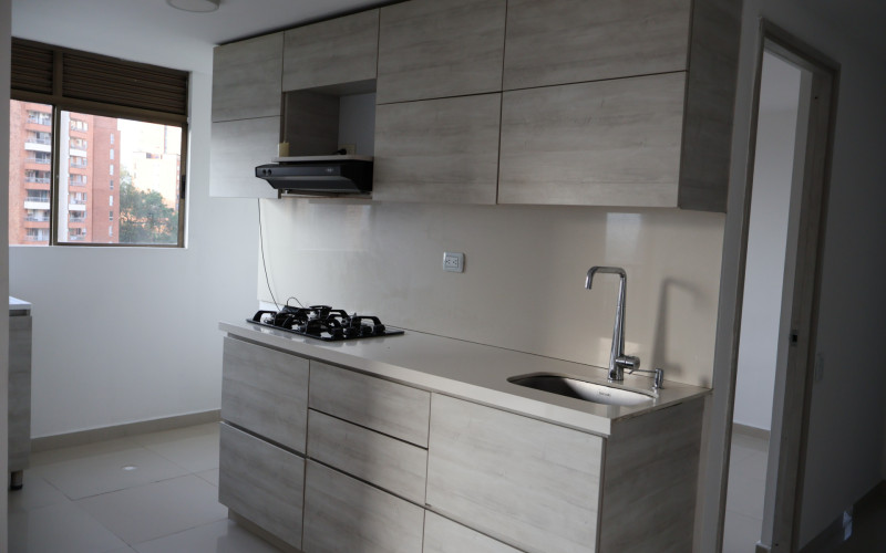 Apartamento castropol  piso 14, 3 alcob 80 mt2