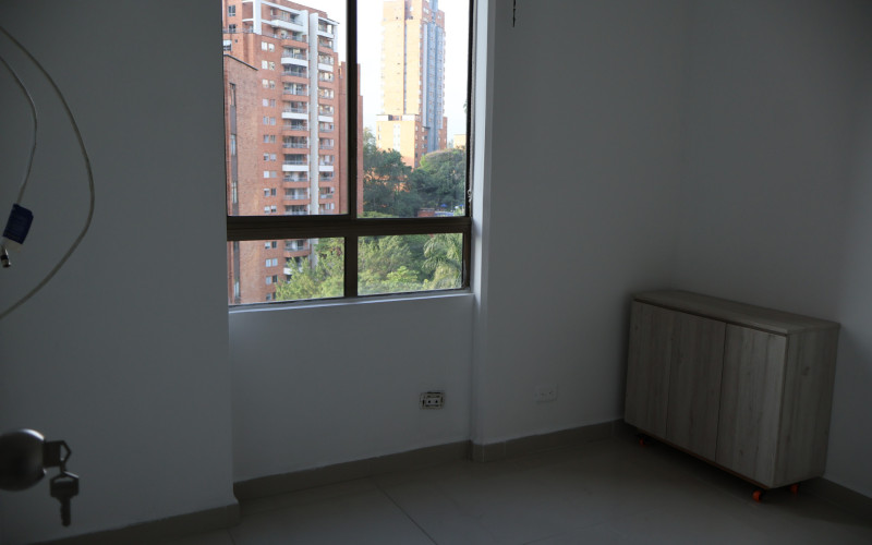 Apartamento castropol  piso 14, 3 alcob 80 mt2