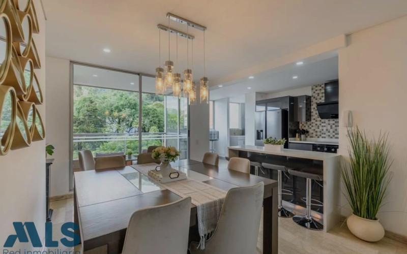 Apartamento en Medellín en El Tesoro