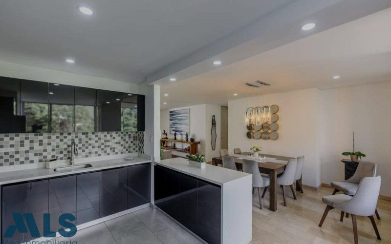 Apartamento en Medellín en El Tesoro