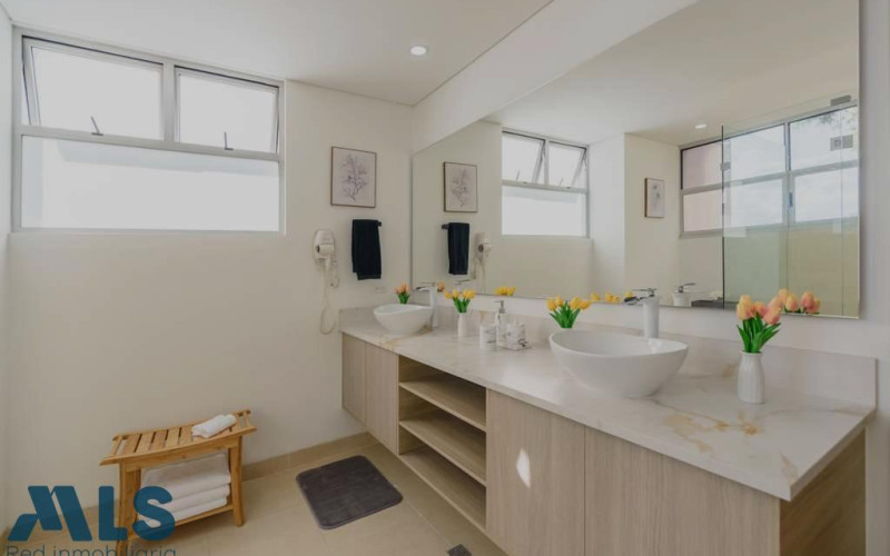 Apartamento en Medellín en El Tesoro