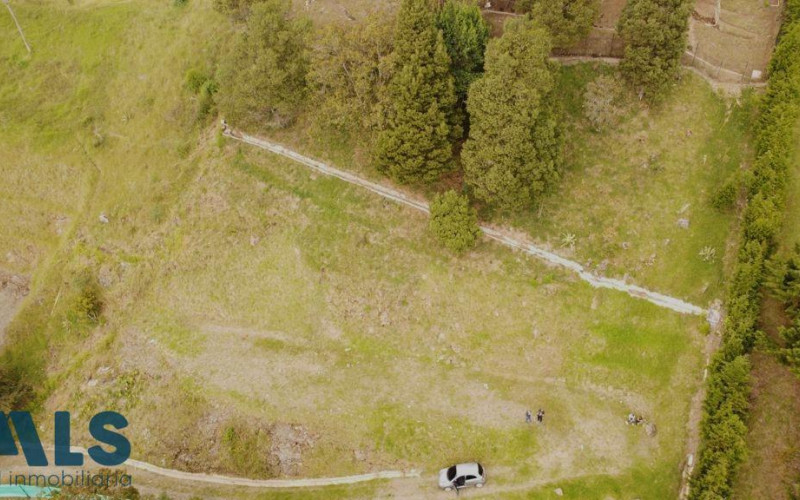 Lote Residencial en Envigado en Loma del Escobero