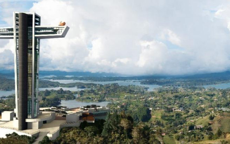 Casa en lo alto del Peñol - Montecielo 156m2