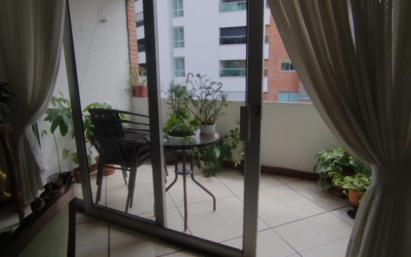 Apartamento en Medellín en Laureles
