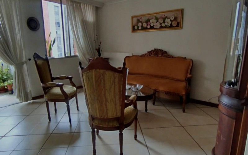 Apartamento en Medellín en Laureles