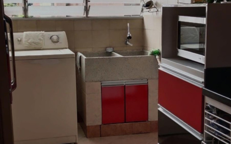 Apartamento en Medellín en Laureles