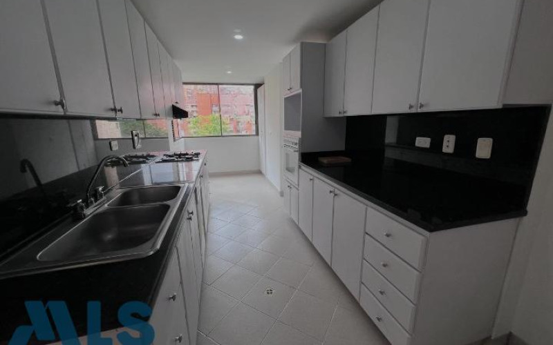 Apartamento en Medellín en El Tesoro