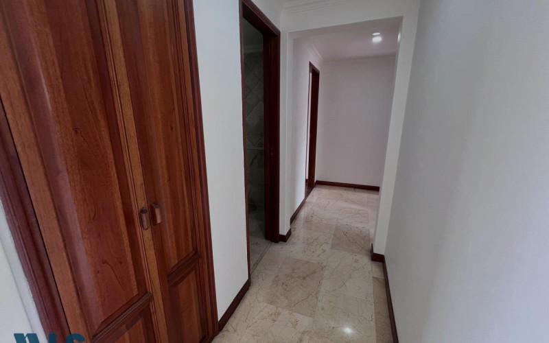 Apartamento en Medellín en El Tesoro