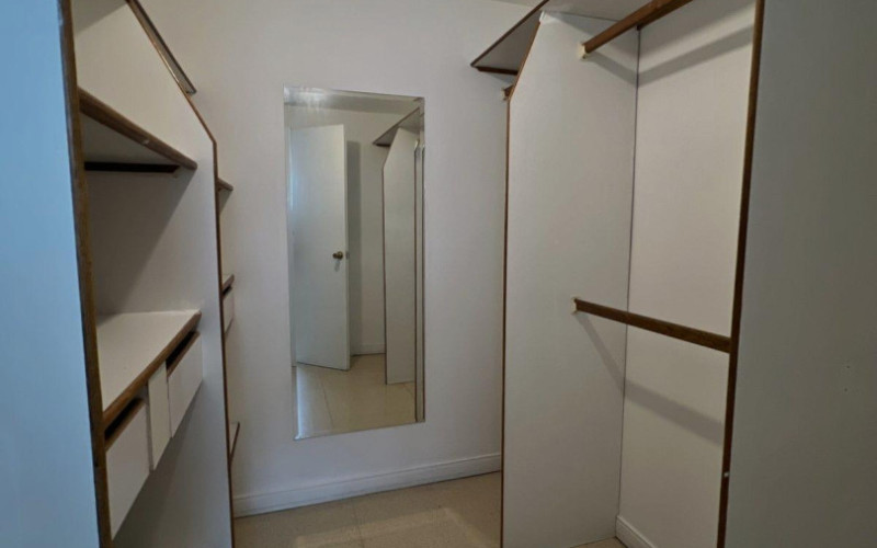 Apartamento en Medellín en Laureles