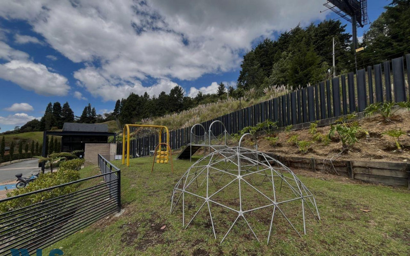 Lote Residencial en Envigado en Alto de las Palmas